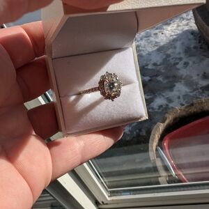 Sparkling Silver Women's Ring